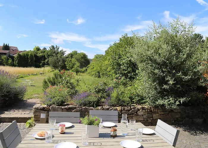 Gartenhaus Land-idylle In Der Stadt