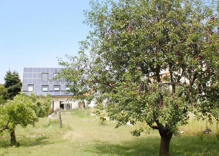 Gartenhaus Land-idylle In Der Stadt