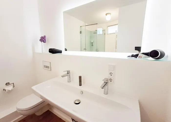 Gartenhaus Land-idylle In Der Stadt *